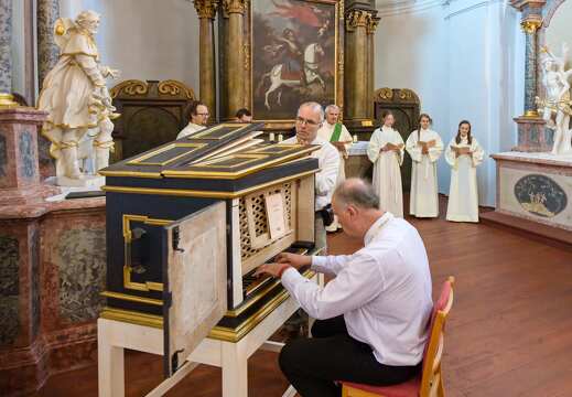 26.9.2026, Jevišovice, Starý zámek, festival VÁŽNĚ, NEVÁŽNĚ
